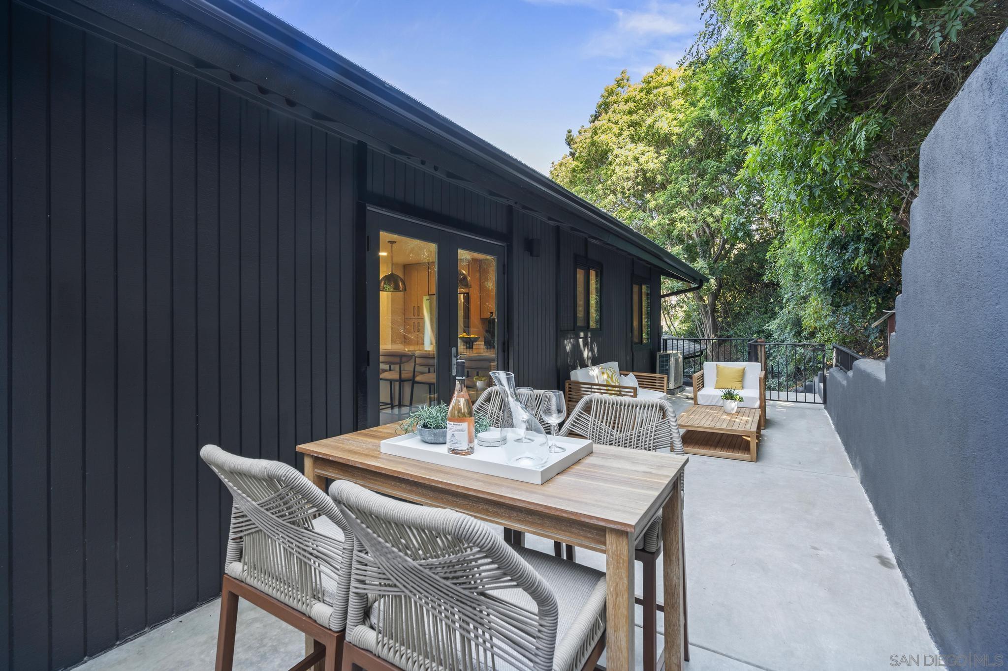 Detail Gallery Image 27 of 33 For 1733  Nautilus Street, La Jolla,  CA 92037 - 2 Beds | 2 Baths