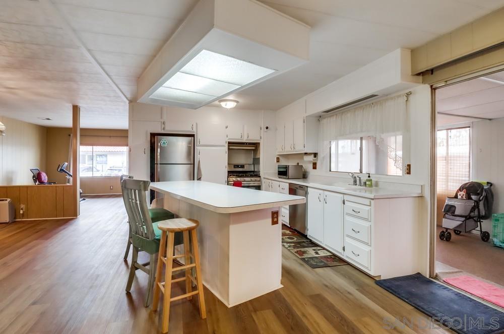 Detail Gallery Image 1 of 49 For 1440 S Orange Ave  Spc 27, El Cajon,  CA 92020 - 2 Beds | 2 Baths