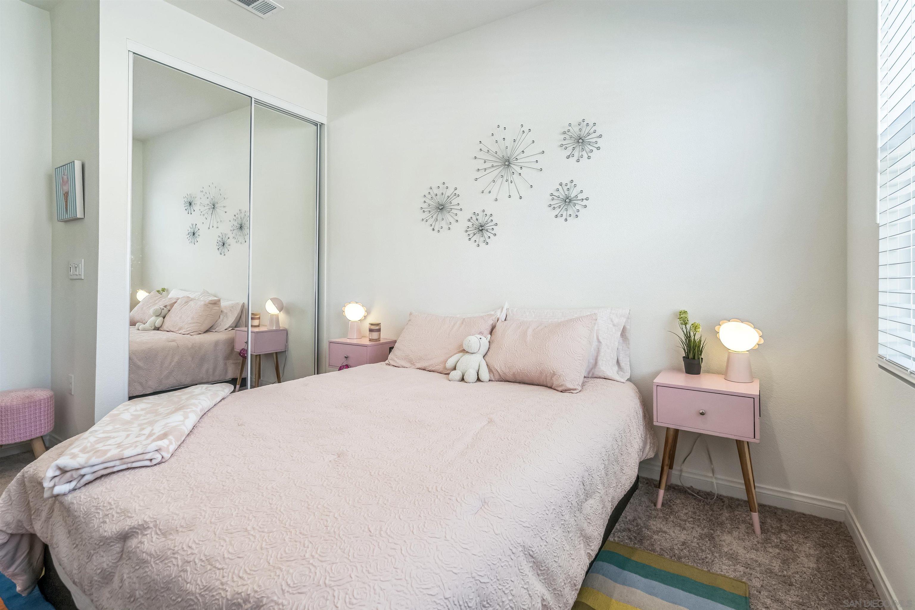 Detail Gallery Image 20 of 44 For 2018  Barite St, Spring Valley,  CA 91977 - 3 Beds | 2/1 Baths