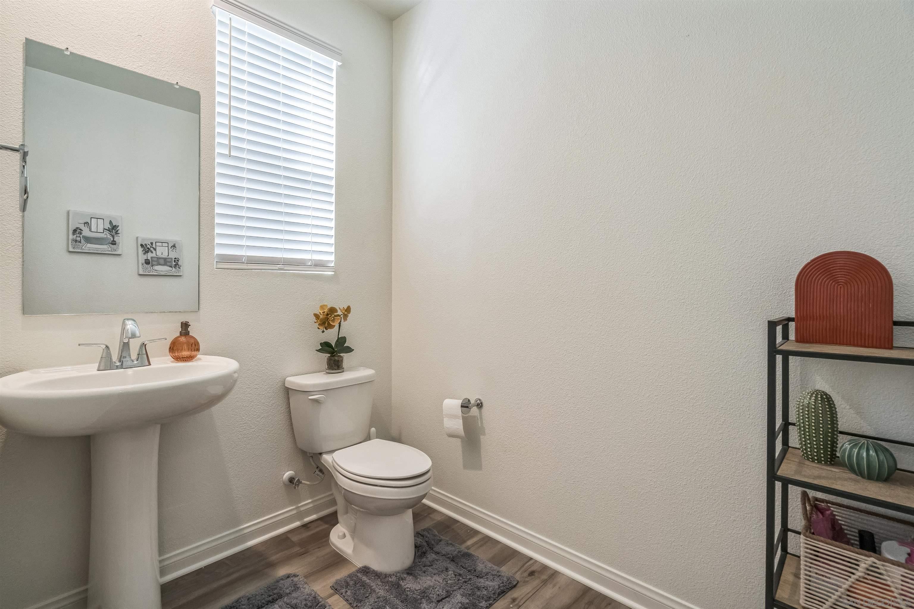 Detail Gallery Image 28 of 44 For 2018  Barite St, Spring Valley,  CA 91977 - 3 Beds | 2/1 Baths