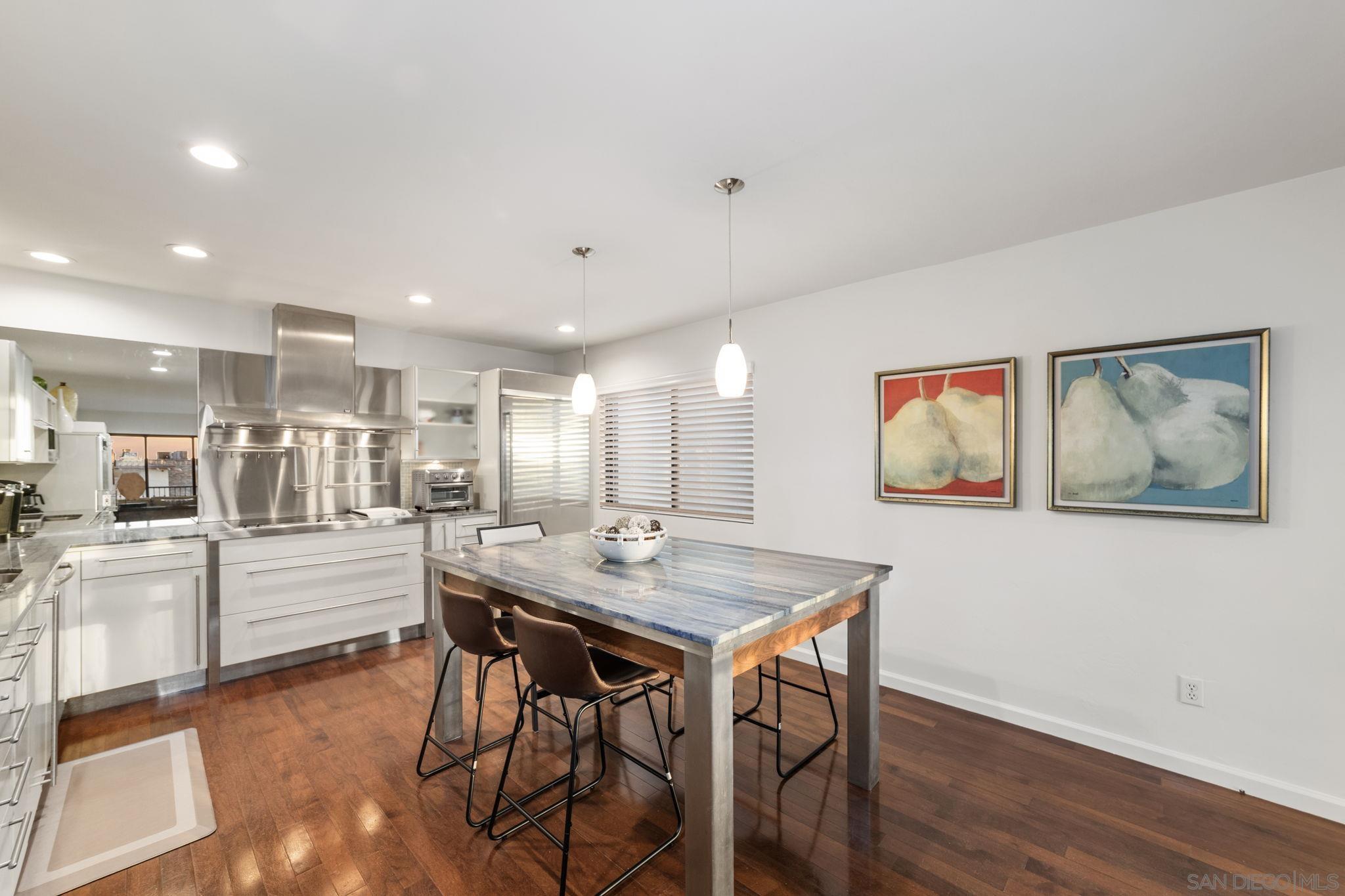 Detail Gallery Image 7 of 22 For 307  Prospect St, La Jolla,  CA 92037 - 2 Beds | 2 Baths