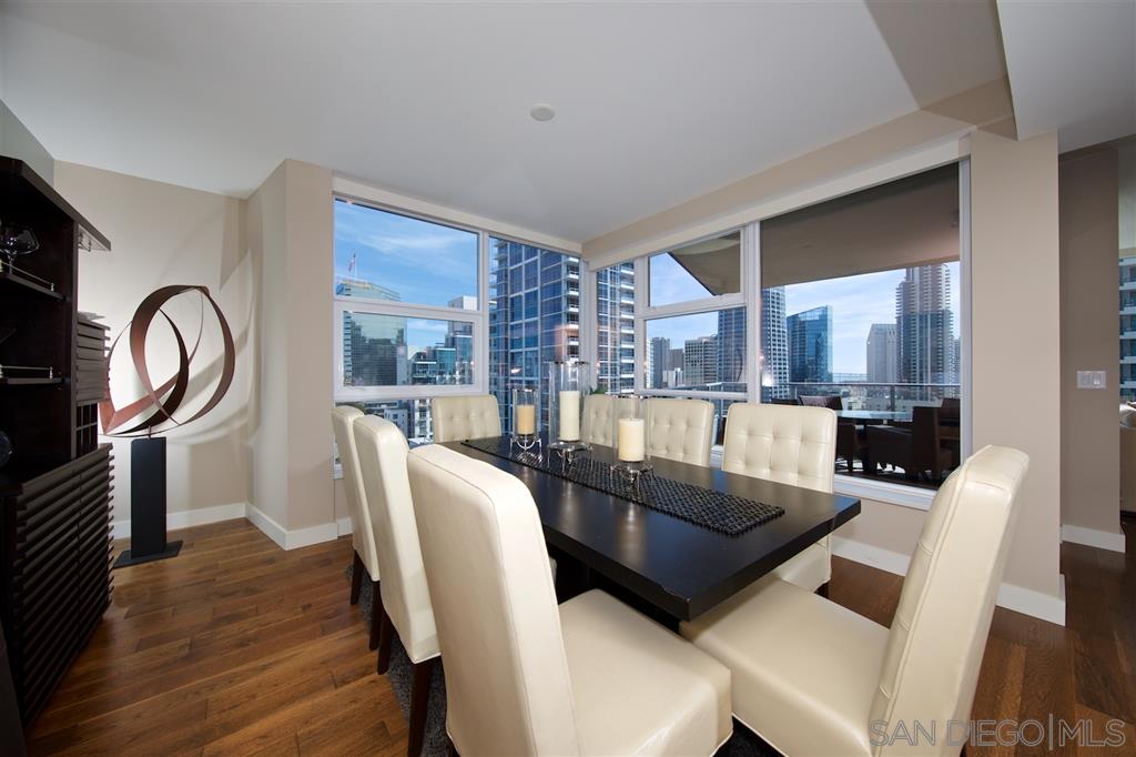 Detail Gallery Image 2 of 20 For 1325  Pacific Hwy  1604, San Diego,  CA 92101 - 2 Beds | 2 Baths