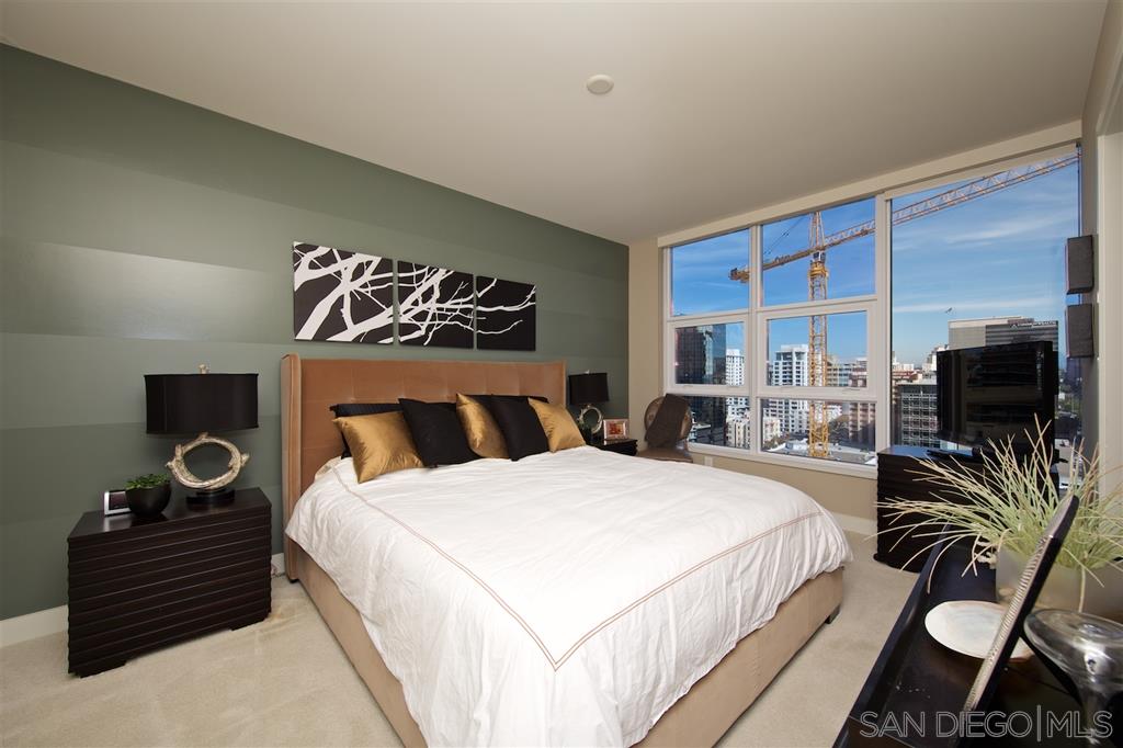 Detail Gallery Image 4 of 20 For 1325  Pacific Hwy  1604, San Diego,  CA 92101 - 2 Beds | 2 Baths