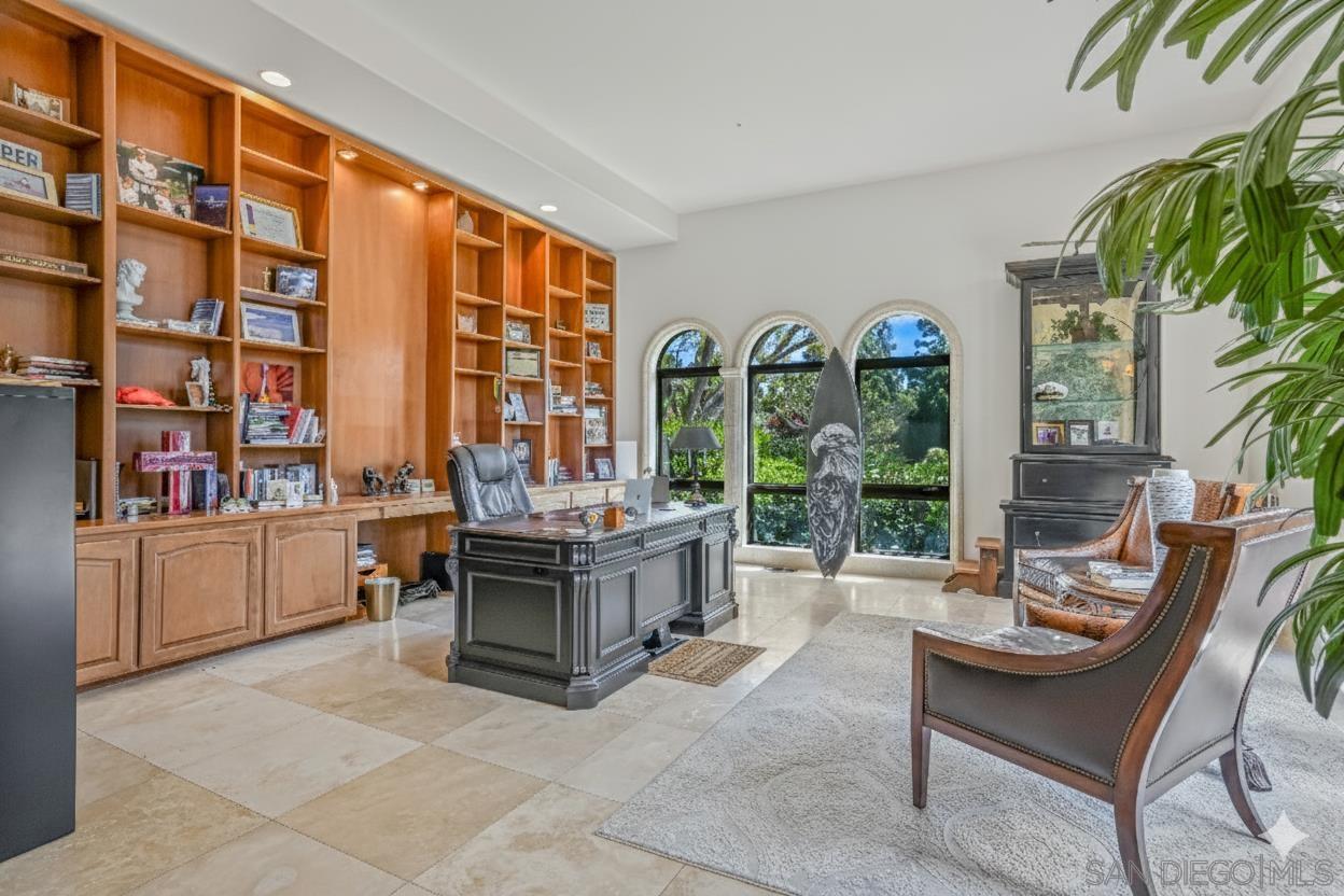 Detail Gallery Image 35 of 68 For 5305  La Crescenta, Rancho Santa Fe,  CA 92067 - 8 Beds | 7/2 Baths