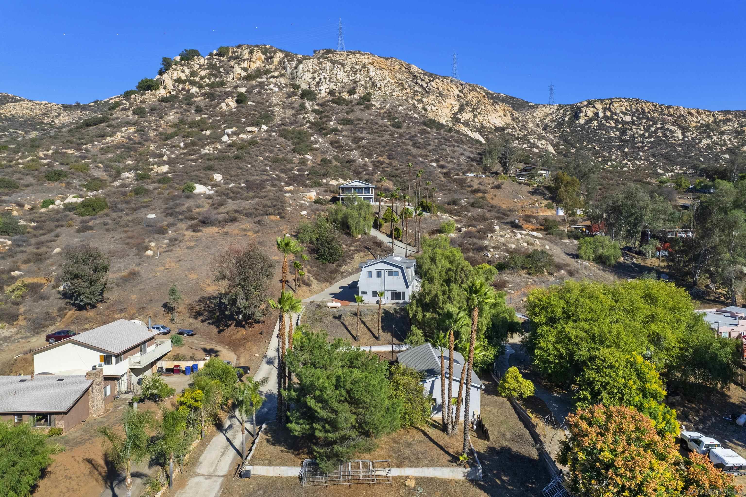 Front Image Thumbnail for SD250042108