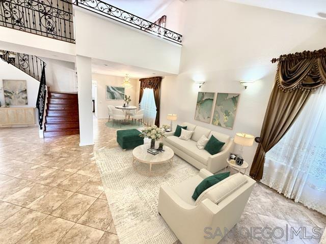 Front Image Thumbnail for SD250042121