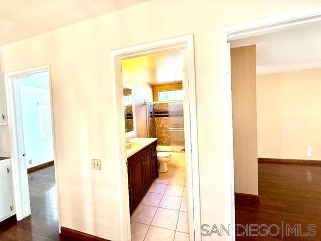 Detail Gallery Image 9 of 12 For 13061  Trail Dust Ave, San Diego,  CA 92129 - 4 Beds | 2/1 Baths
