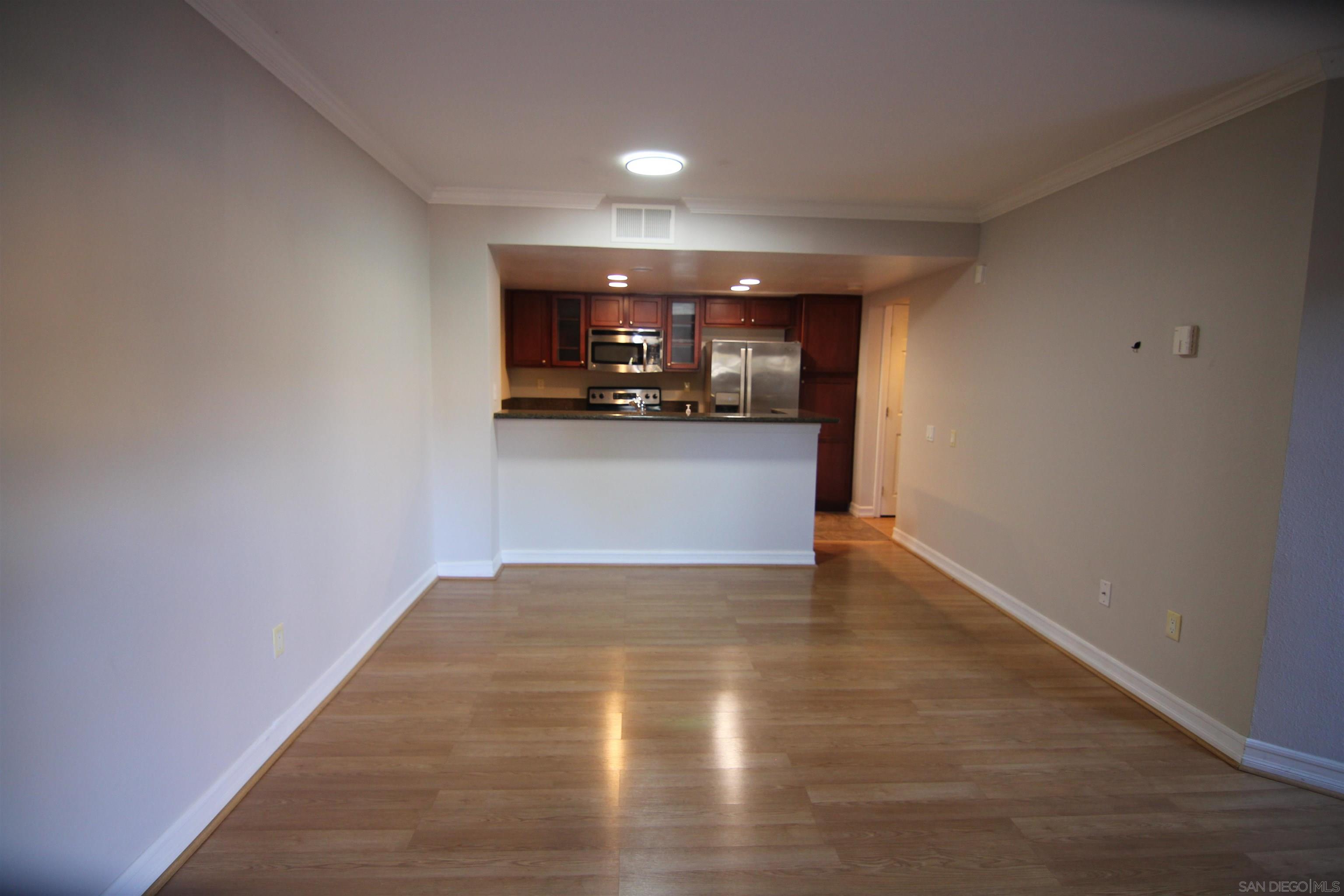 Detail Gallery Image 7 of 21 For 15357  Maturin Drive  134, San Diego,  CA 92127 - 1 Beds | 1 Baths