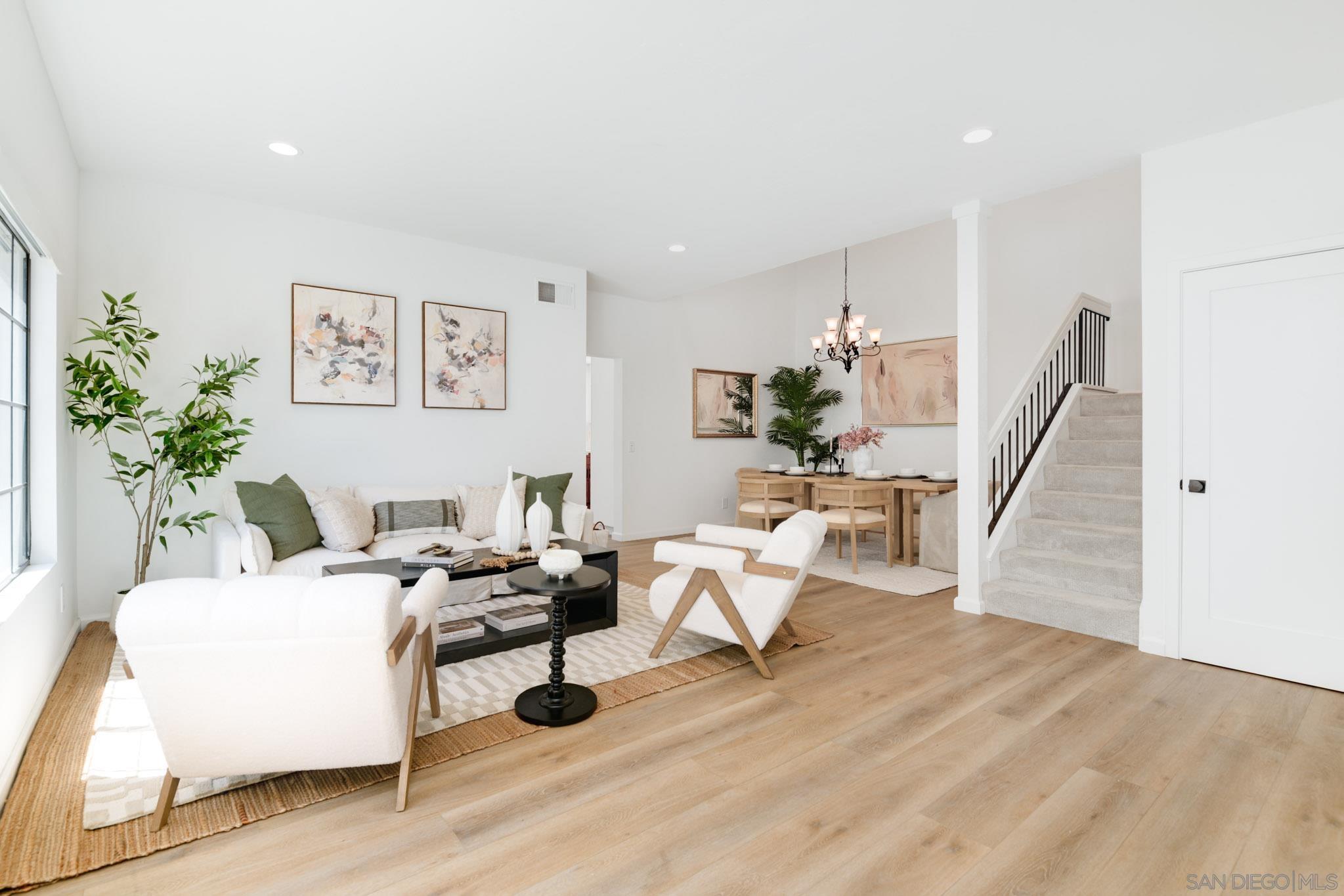 Detail Gallery Image 2 of 22 For 721  Summersong Ln, Encinitas,  CA 92024 - 3 Beds | 2/1 Baths