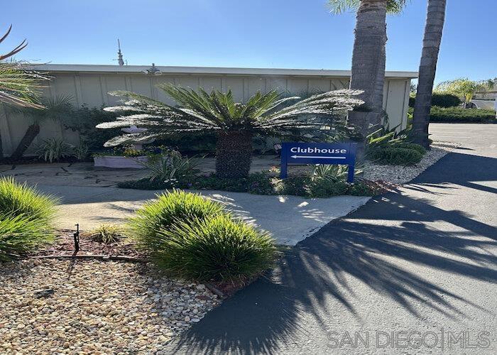 Detail Gallery Image 6 of 12 For 1501  Anza Avenue  5, Vista,  CA 92084 - 2 Beds | 1 Baths