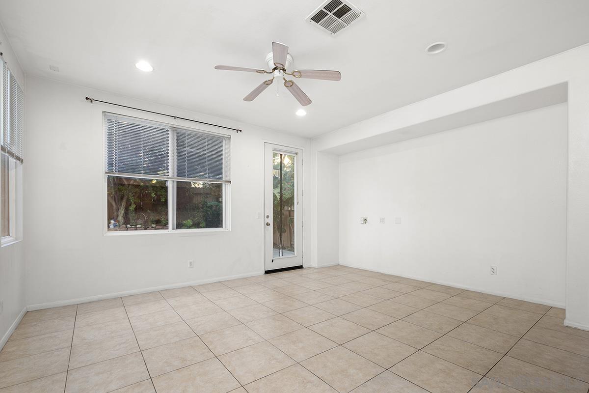 Detail Gallery Image 18 of 41 For 1195  Sea Strand Ln, San Diego,  CA 92154 - 4 Beds | 3 Baths