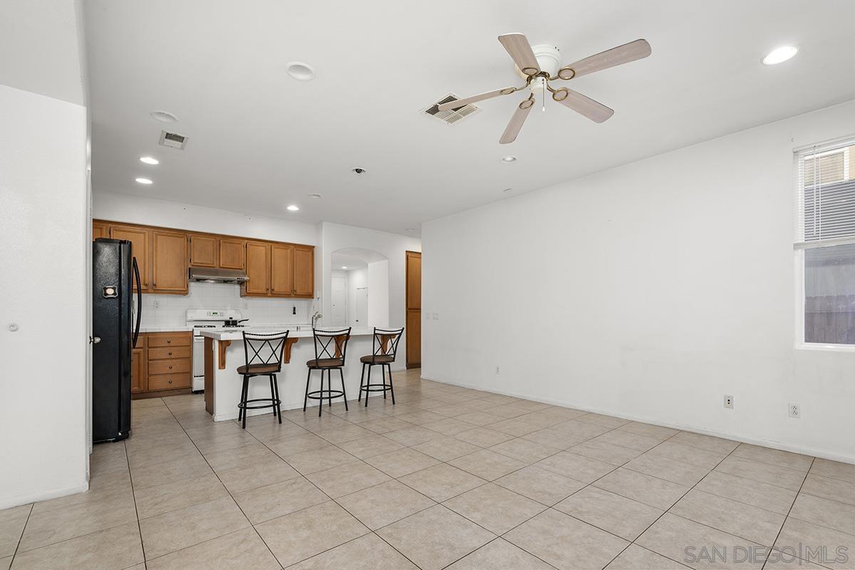 Detail Gallery Image 20 of 41 For 1195  Sea Strand Ln, San Diego,  CA 92154 - 4 Beds | 3 Baths