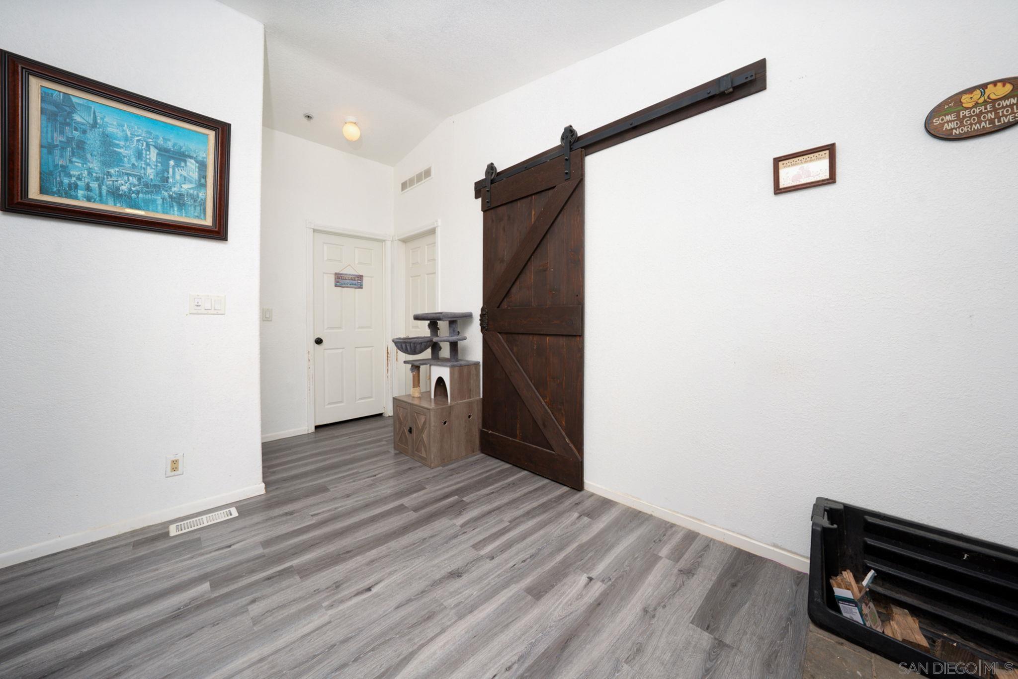 Detail Gallery Image 11 of 29 For 39550  Jewel Valley Ct, Boulevard,  CA 91905 - 4 Beds | 2 Baths