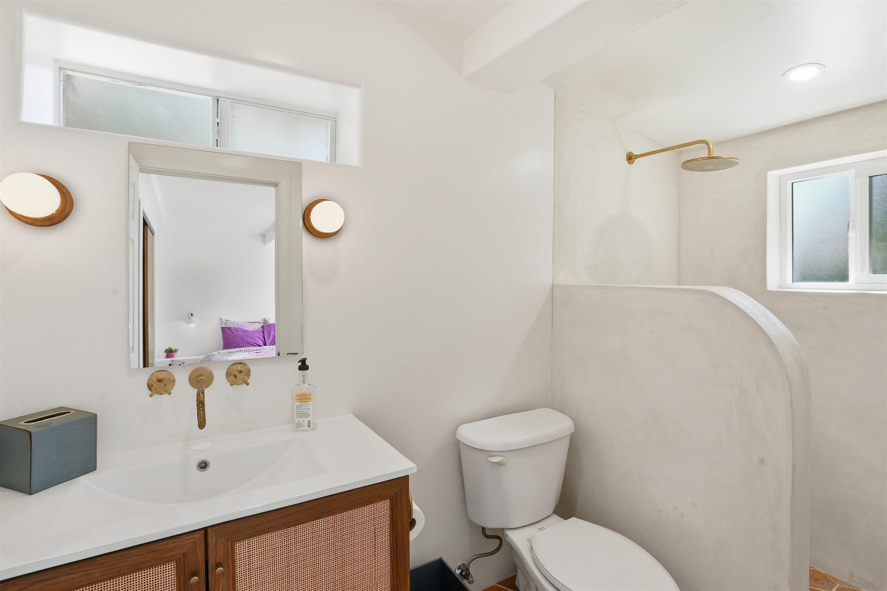 Detail Gallery Image 26 of 29 For 3234  Lowry Rd, Los Angeles,  CA 90027 - 4 Beds | 4 Baths