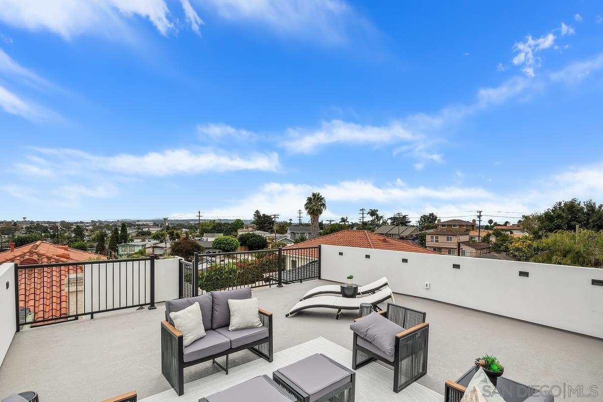 Detail Gallery Image 31 of 36 For 1826  Galveston St, San Diego,  CA 92110 - 4 Beds | 3 Baths