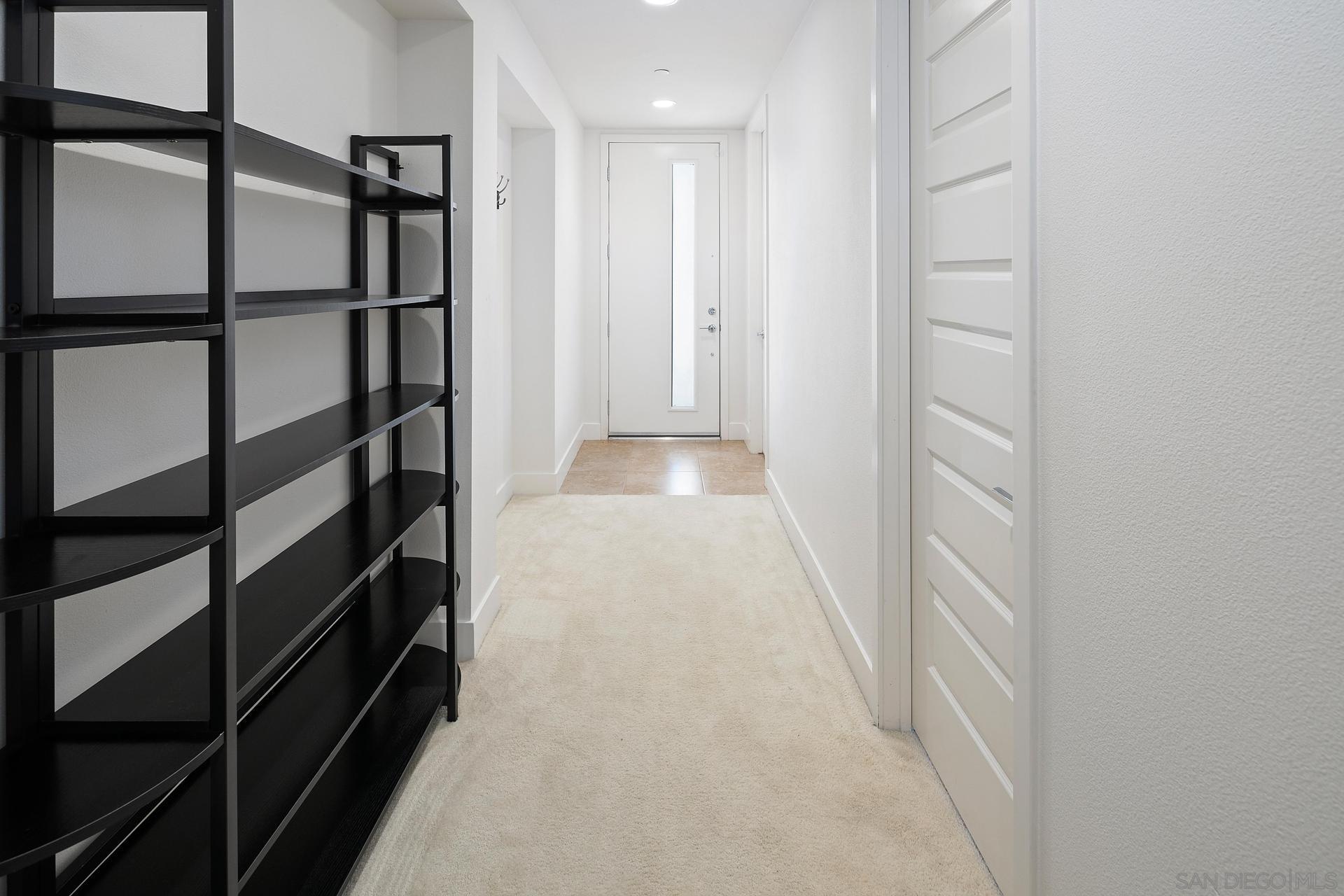 Detail Gallery Image 12 of 22 For 1935  N Vulcan, Encinitas,  CA 92024 - 3 Beds | 2/1 Baths