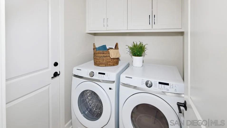 Detail Gallery Image 20 of 23 For 12141  Paxton Way, San Diego,  CA 92129 - 3 Beds | 3 Baths