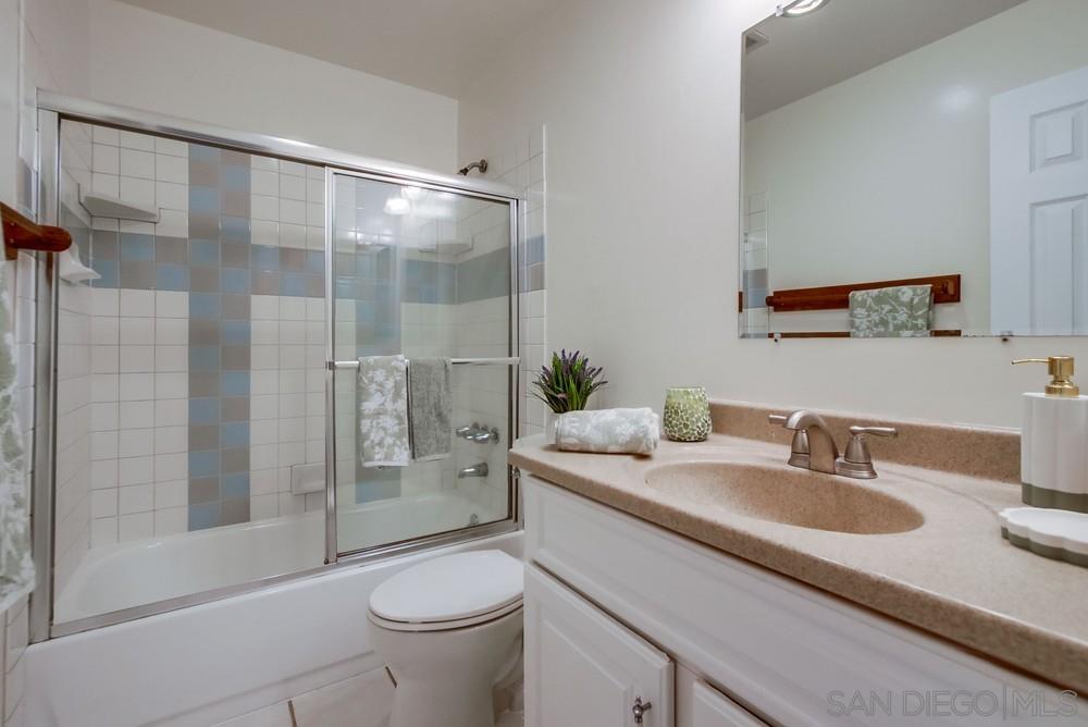 Detail Gallery Image 20 of 33 For 8609  Lake Murray Blvd  #7,  San Diego,  CA 92119 - 2 Beds | 2 Baths