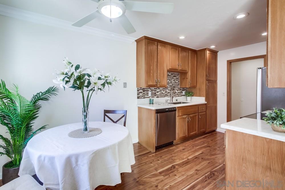 Detail Gallery Image 9 of 33 For 8609  Lake Murray Blvd  #7,  San Diego,  CA 92119 - 2 Beds | 2 Baths