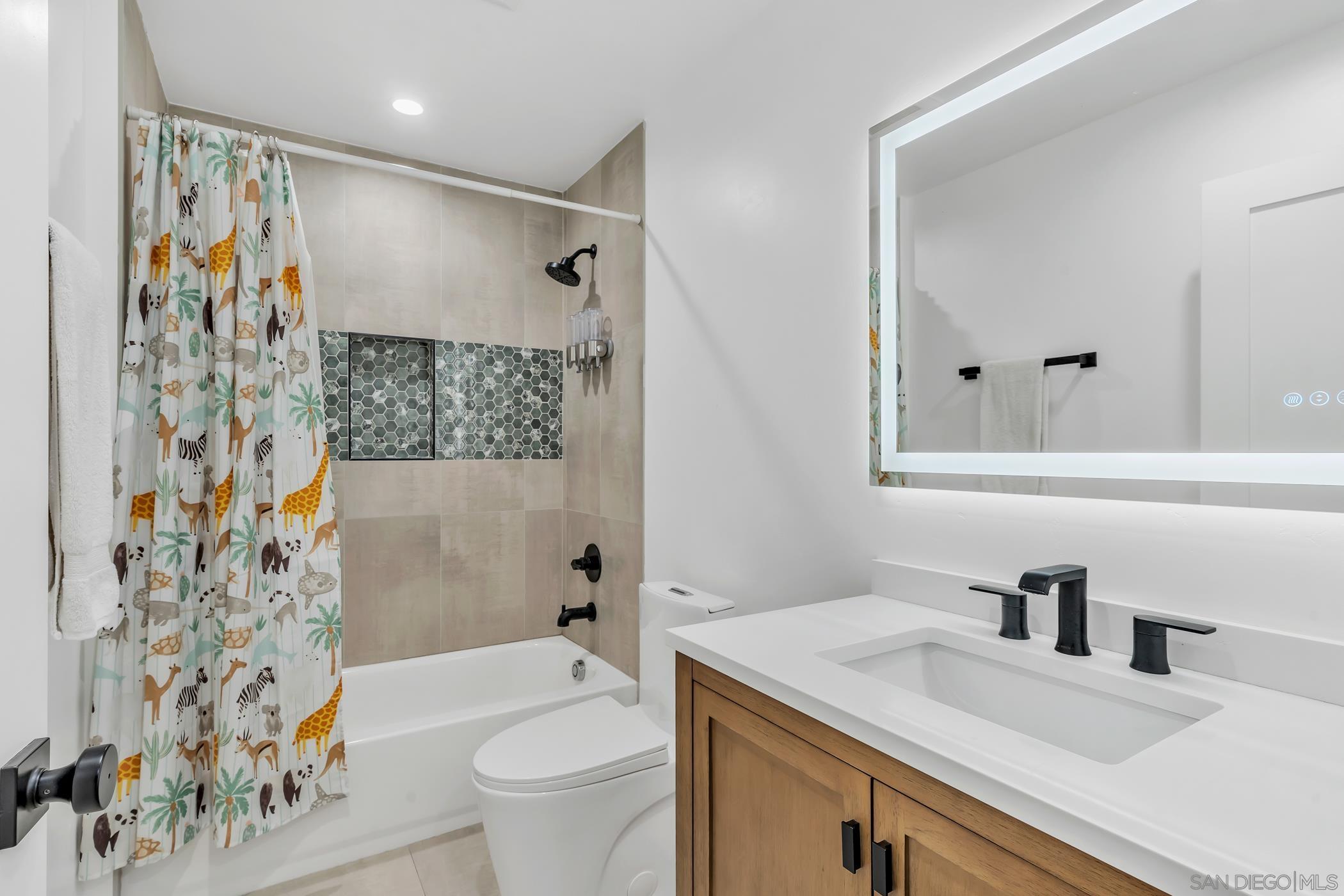 Detail Gallery Image 29 of 48 For 2146  Franklin Ave, San Diego,  CA 92113 - 3 Beds | 2/1 Baths