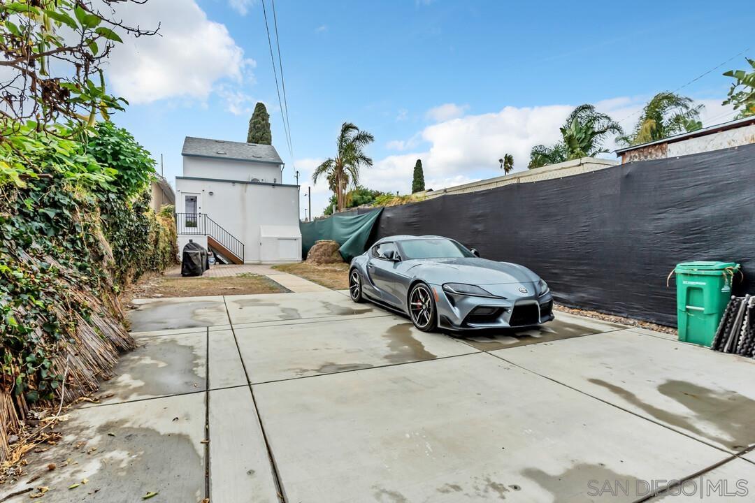 Detail Gallery Image 34 of 48 For 2146  Franklin Ave, San Diego,  CA 92113 - 3 Beds | 2/1 Baths