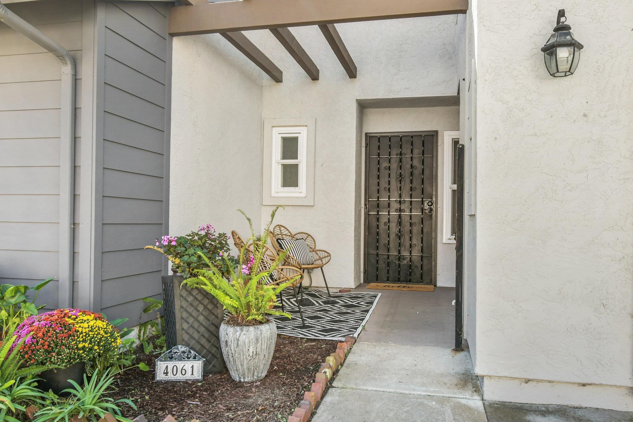 Detail Gallery Image 3 of 39 For 4061  Caminito Dehesa, San Diego,  CA 92107 - 3 Beds | 2/1 Baths