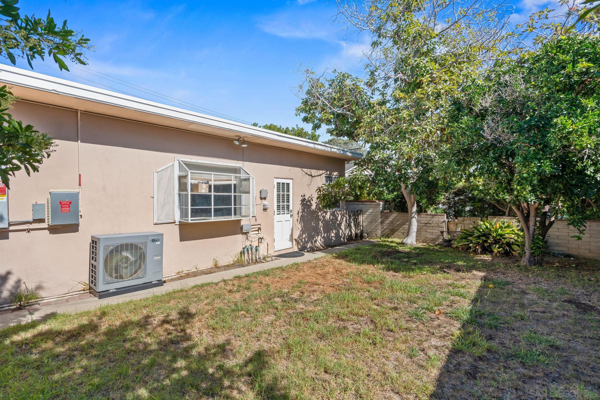 Detail Gallery Image 27 of 30 For 1422  6th Street, Coronado,  CA 92118 - 3 Beds | 2 Baths