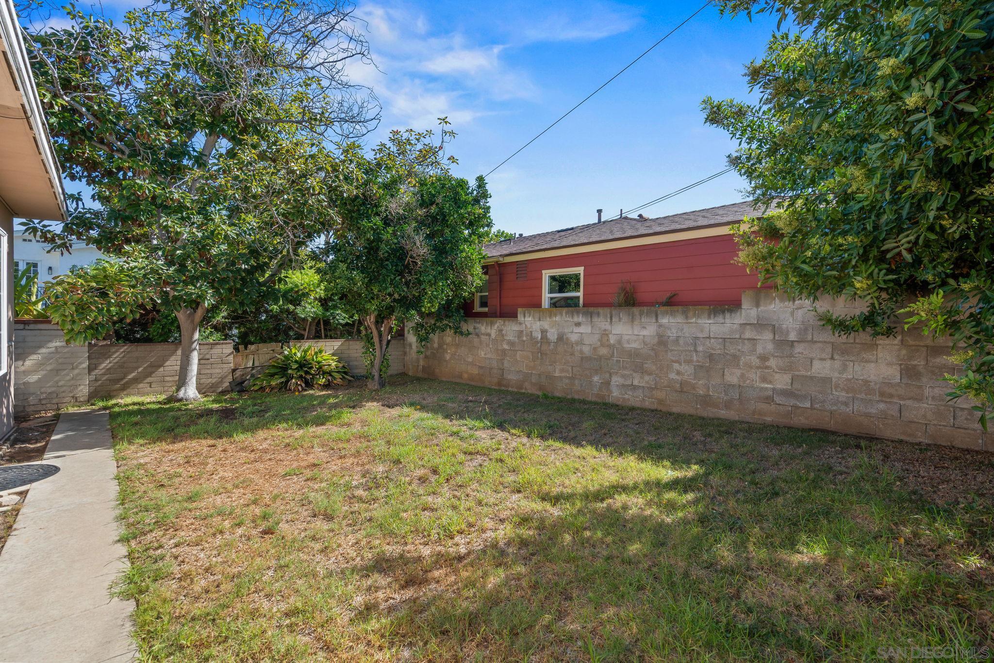Detail Gallery Image 28 of 30 For 1422  6th Street, Coronado,  CA 92118 - 3 Beds | 2 Baths