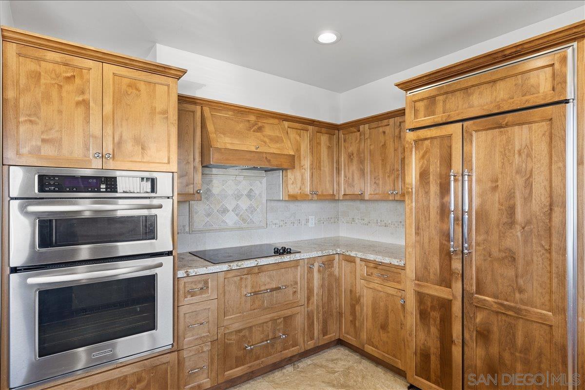 Detail Gallery Image 12 of 29 For 3375  Trumbull St, San Diego,  CA 92106 - 3 Beds | 2 Baths