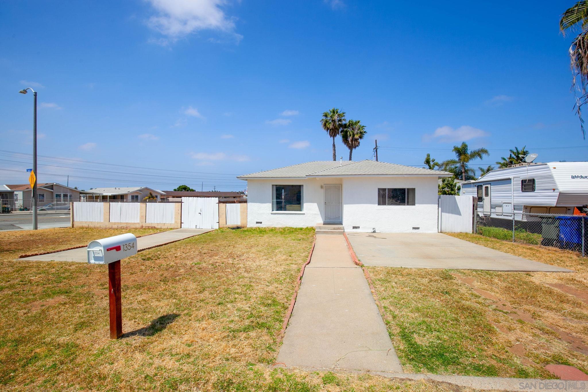 Front Image Thumbnail for SD250042203