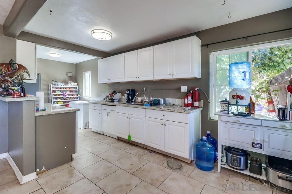 Detail Gallery Image 11 of 27 For 29845  Lake View Dr., Campo,  CA 91906 - 3 Beds | 2 Baths