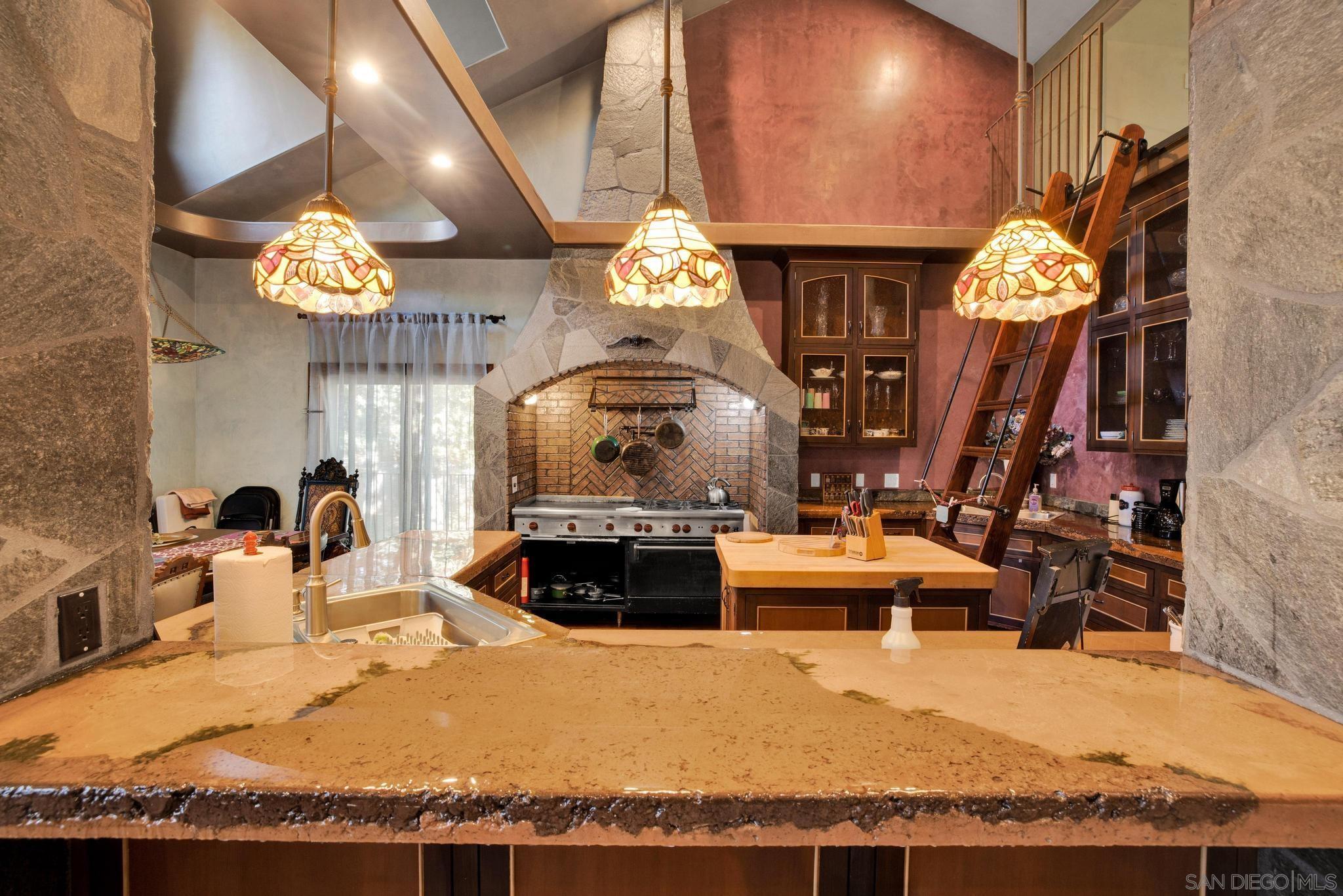 Detail Gallery Image 19 of 37 For 3217  Pera Alta, Julian,  CA 92036 - 4 Beds | 4 Baths