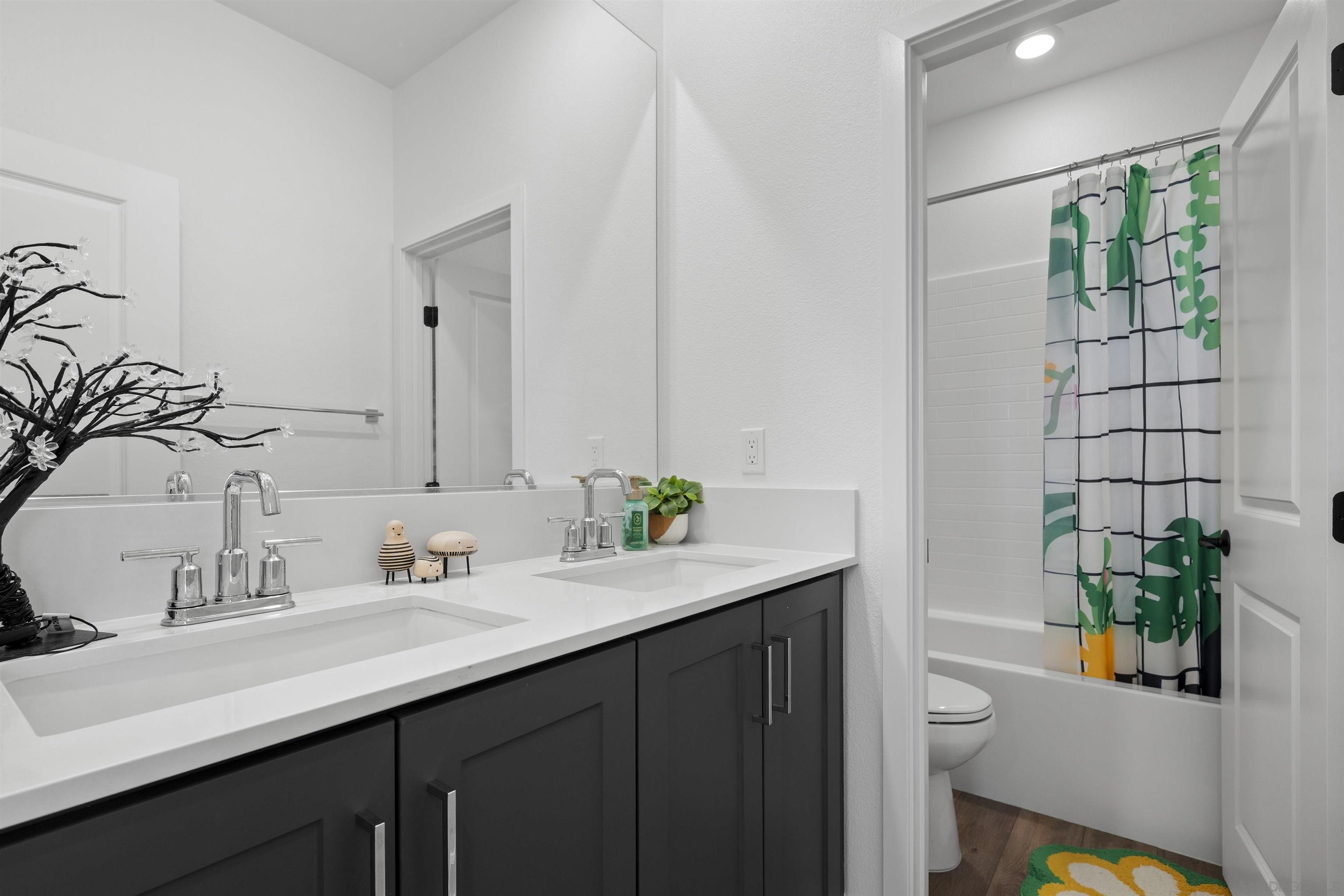 Detail Gallery Image 22 of 58 For 763  Makani St  #6,  Chula Vista,  CA 91911 - 4 Beds | 2/1 Baths