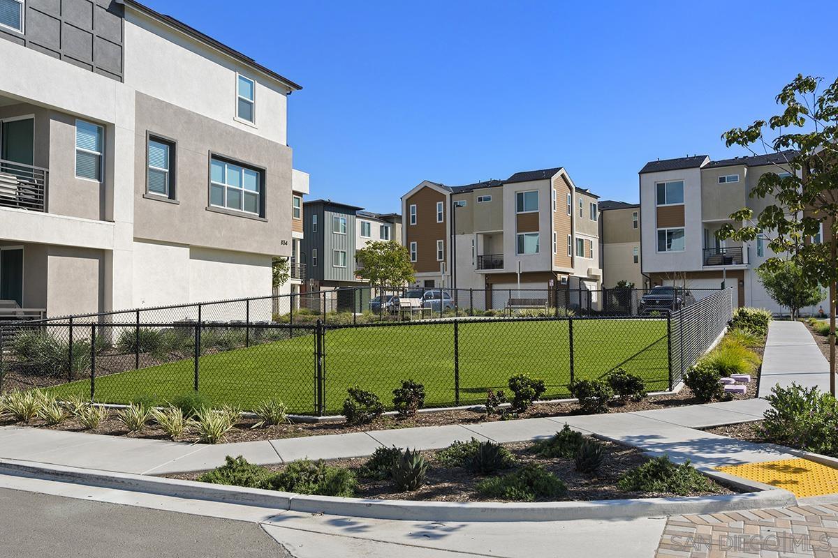 Detail Gallery Image 31 of 58 For 763  Makani St  #6,  Chula Vista,  CA 91911 - 4 Beds | 2/1 Baths