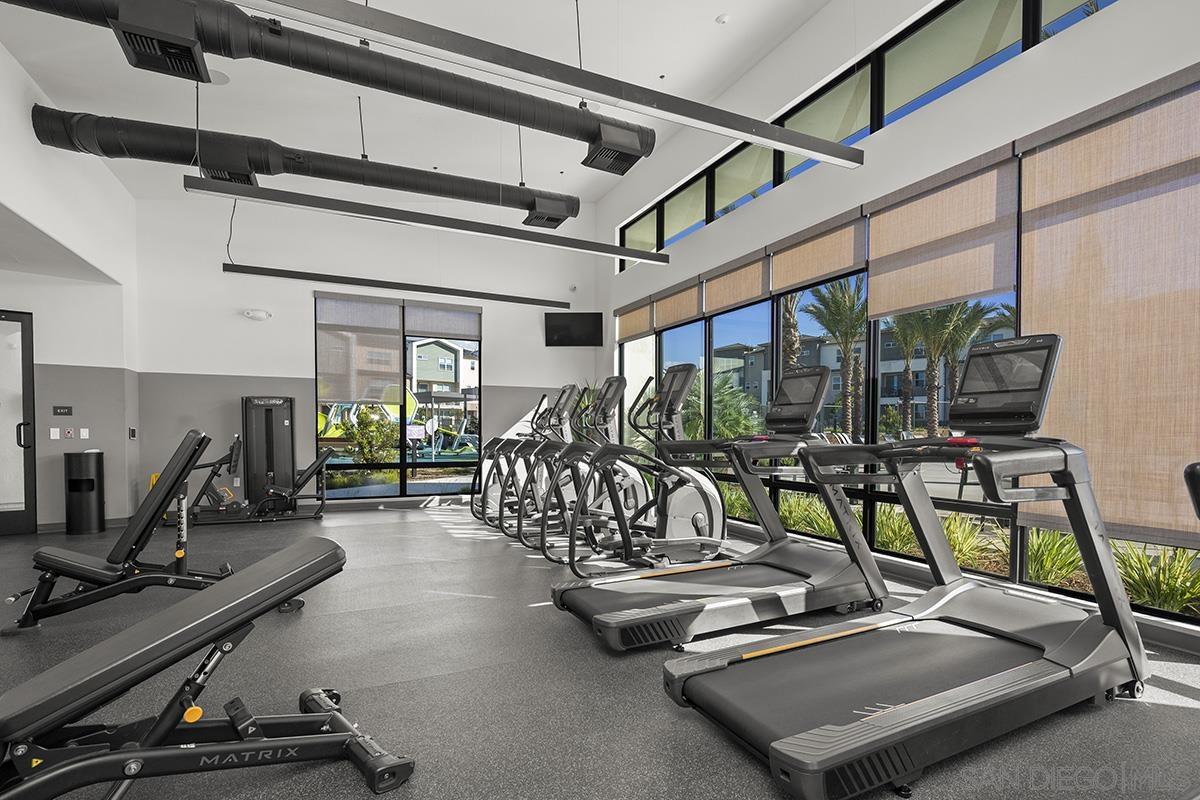 Detail Gallery Image 34 of 58 For 763  Makani St  #6,  Chula Vista,  CA 91911 - 4 Beds | 2/1 Baths