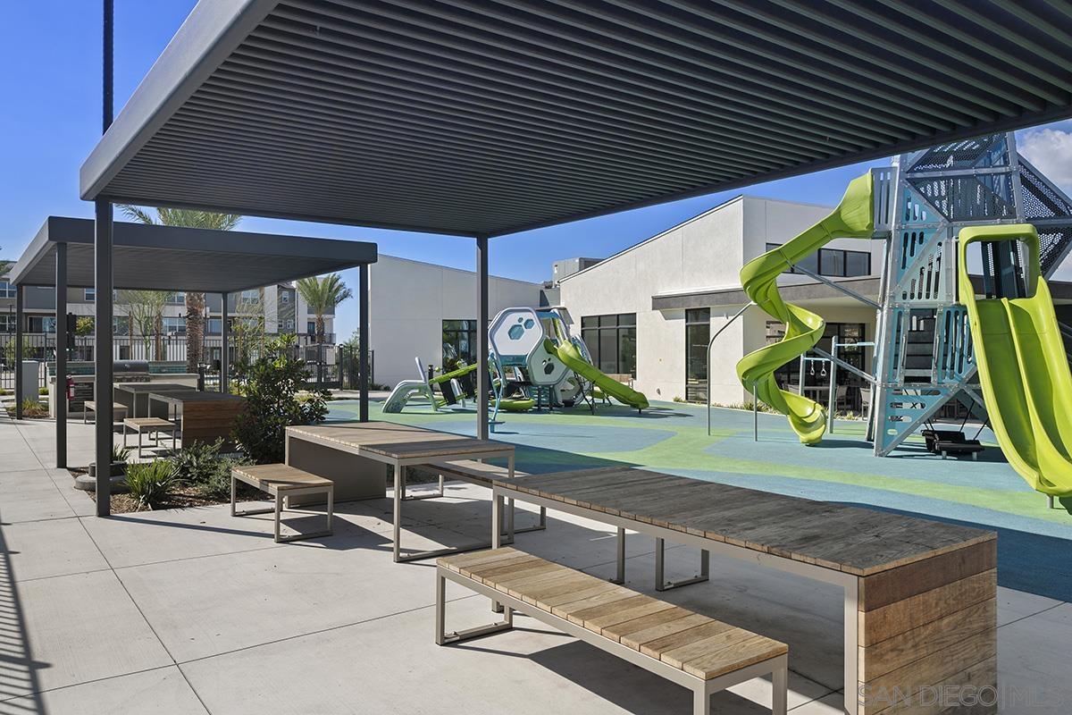 Detail Gallery Image 35 of 58 For 763  Makani St  #6,  Chula Vista,  CA 91911 - 4 Beds | 2/1 Baths