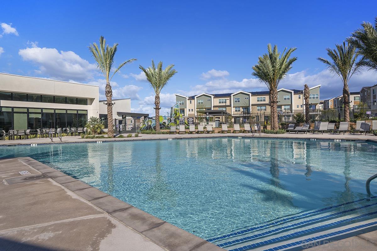 Detail Gallery Image 48 of 58 For 763  Makani St  #6,  Chula Vista,  CA 91911 - 4 Beds | 2/1 Baths