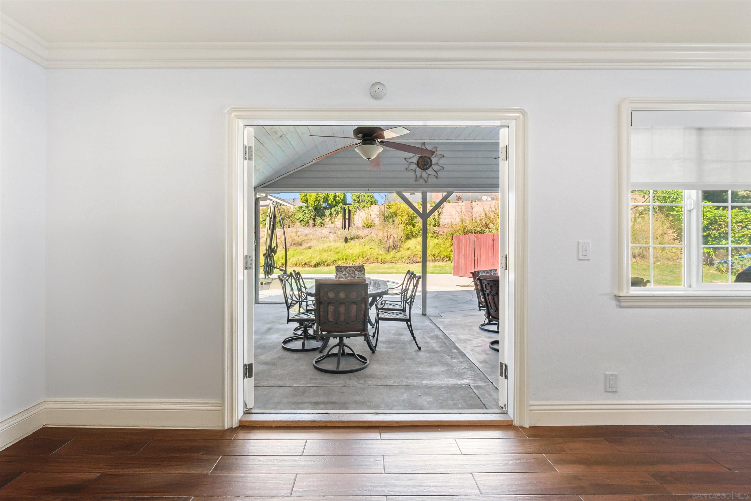 Detail Gallery Image 34 of 64 For 911  Groveton Ave, Glendora,  CA 91740 - 4 Beds | 3 Baths