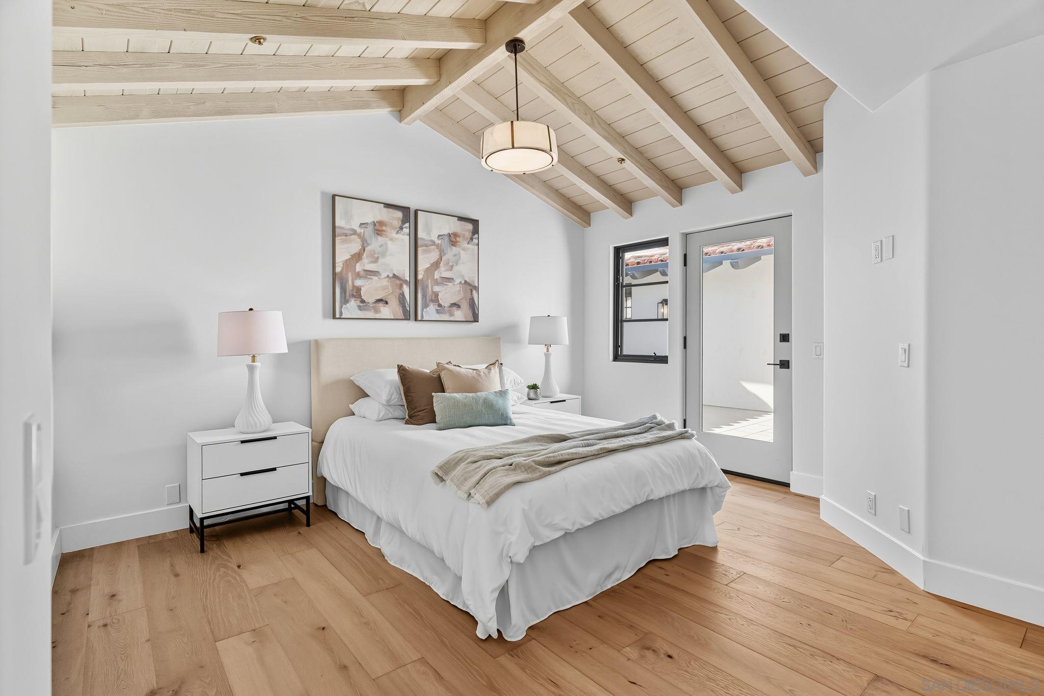 Detail Gallery Image 37 of 52 For 9775  Alto Dr, La Mesa,  CA 91941 - 5 Beds | 5/1 Baths