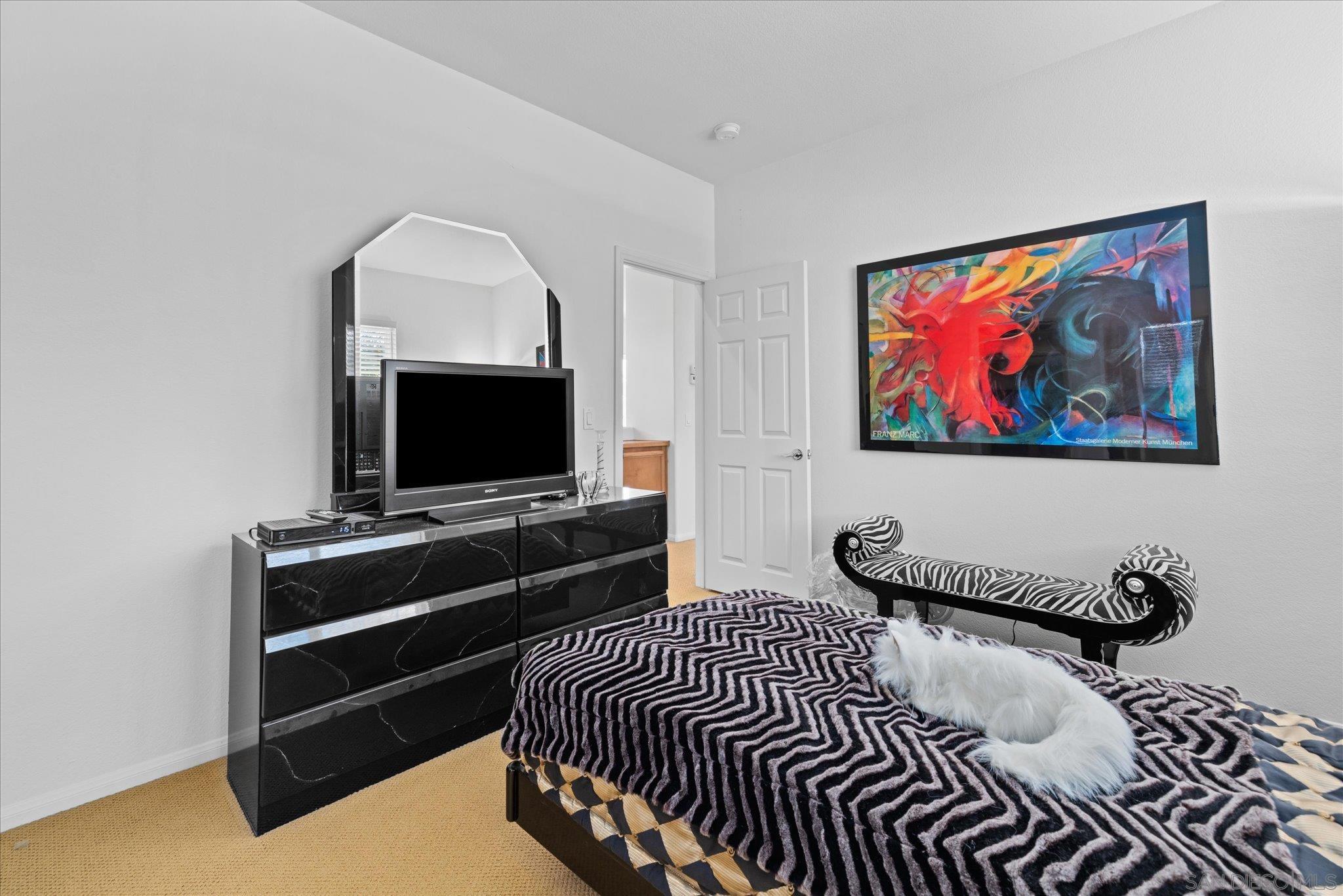 Detail Gallery Image 18 of 27 For 3971  via Cangrejo, San Diego,  CA 92130 - 4 Beds | 3 Baths