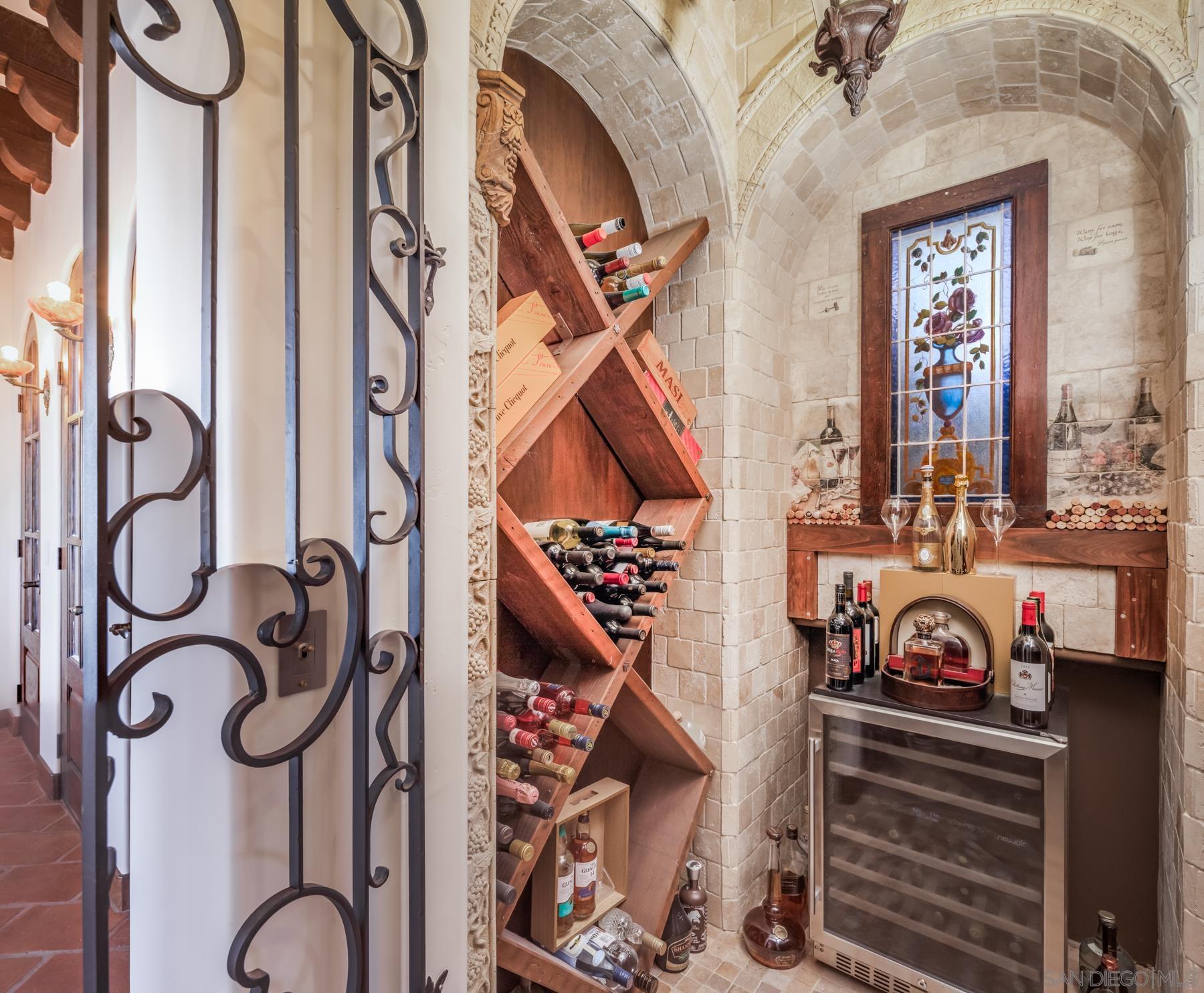 Detail Gallery Image 12 of 33 For 18113  El Brazo, Rancho Santa Fe,  CA 92067 - 5 Beds | 4/2 Baths