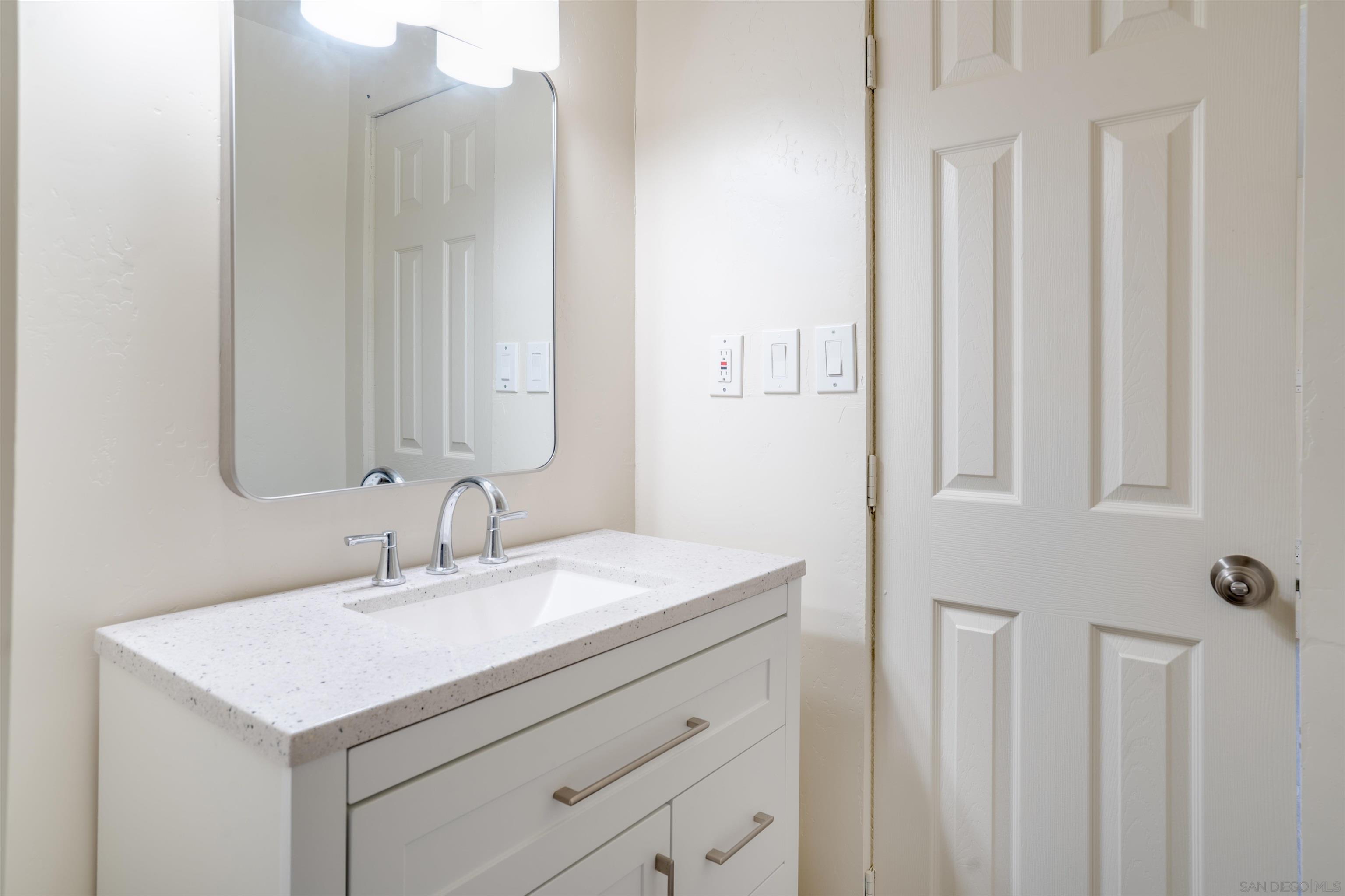 Detail Gallery Image 15 of 25 For 13490  Highway 8 Business  Spc 14,  Lakeside,  CA 92040 - 2 Beds | 1 Baths