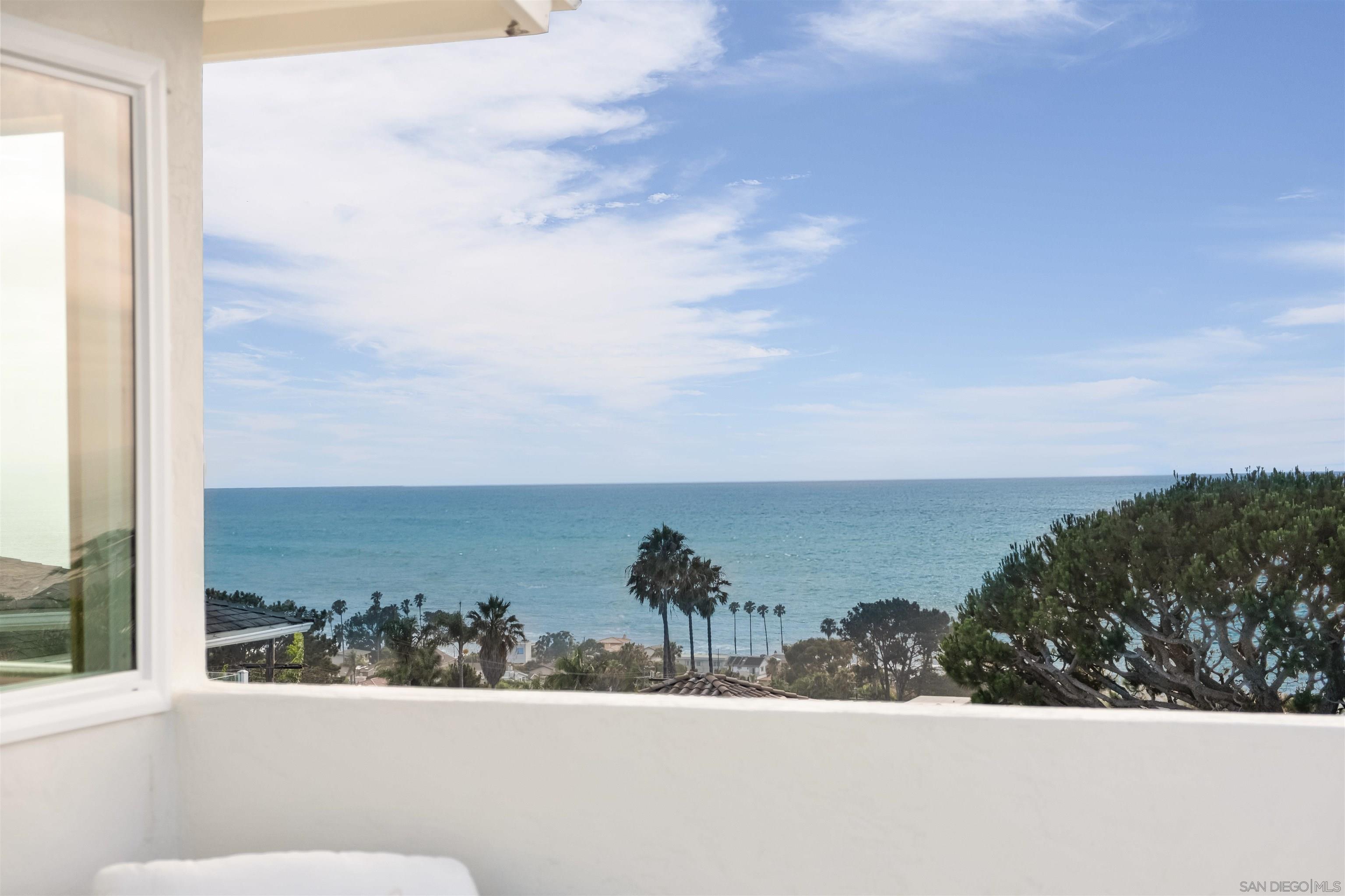 Detail Gallery Image 19 of 23 For 4328  Piedmont, San Diego,  CA 92107 - 5 Beds | 3/1 Baths