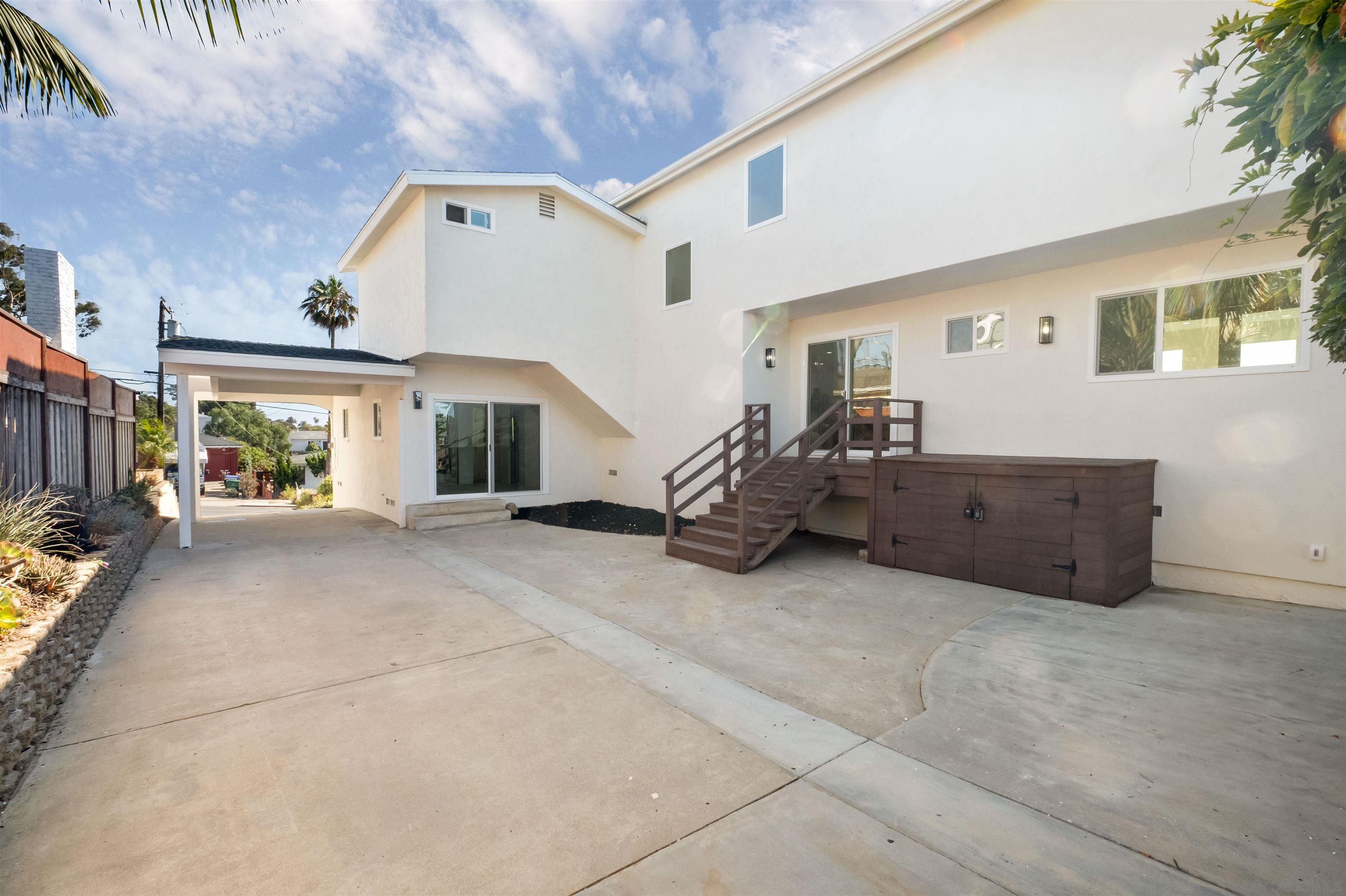 Detail Gallery Image 19 of 23 For 4328  Piedmont, San Diego,  CA 92107 - 5 Beds | 3/1 Baths