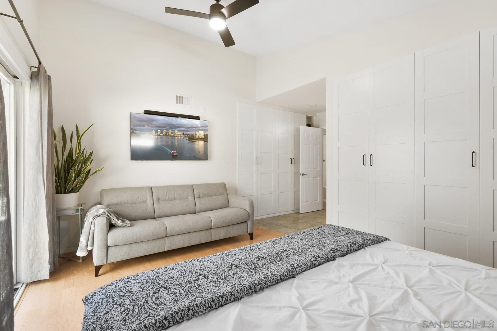 Detail Gallery Image 22 of 33 For 12061  Rue Des Amis, San Diego,  CA 92131 - 3 Beds | 2 Baths