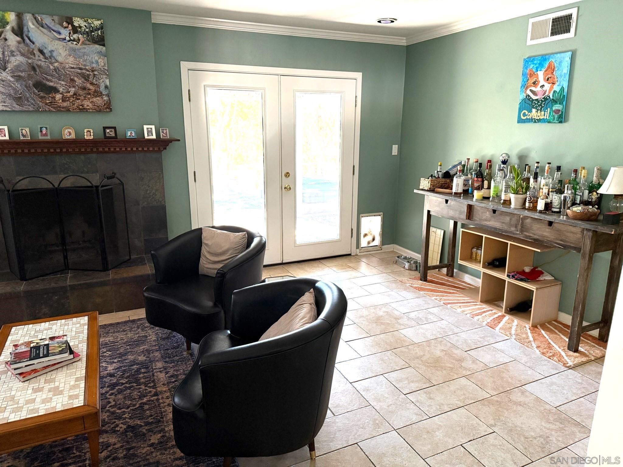 Detail Gallery Image 13 of 53 For 3653  Jennifer St, San Diego,  CA 92117 - 4 Beds | 3 Baths