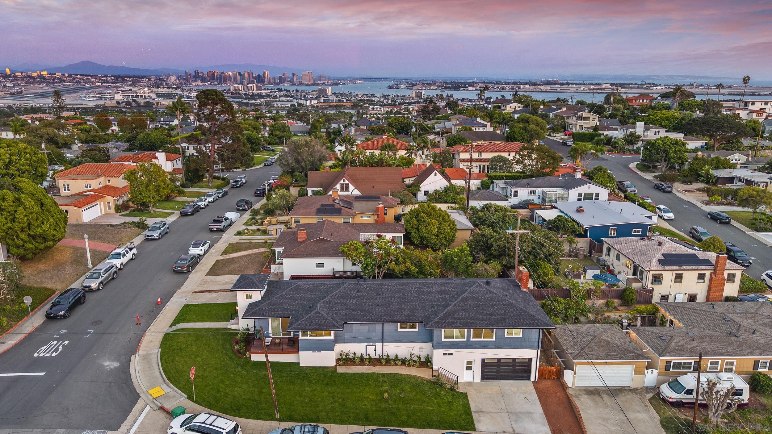 Detail Gallery Image 26 of 28 For 2175  Clove St, San Diego,  CA 92106 - 5 Beds | 5 Baths