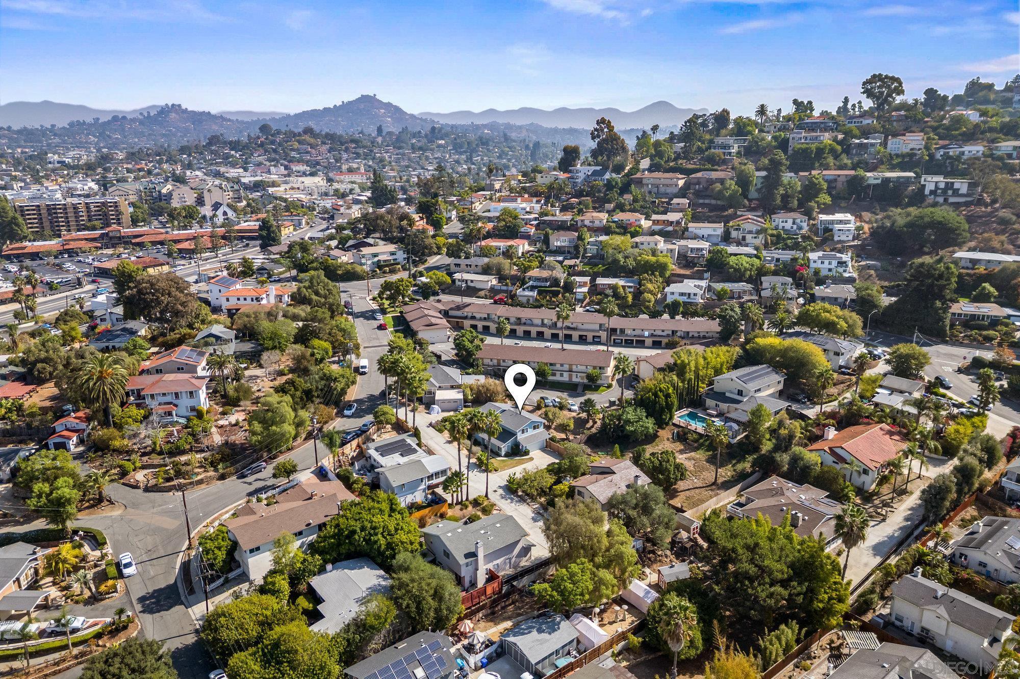Detail Gallery Image 35 of 40 For 7982  Lemon Cir, La Mesa,  CA 91941 - 3 Beds | 2/1 Baths