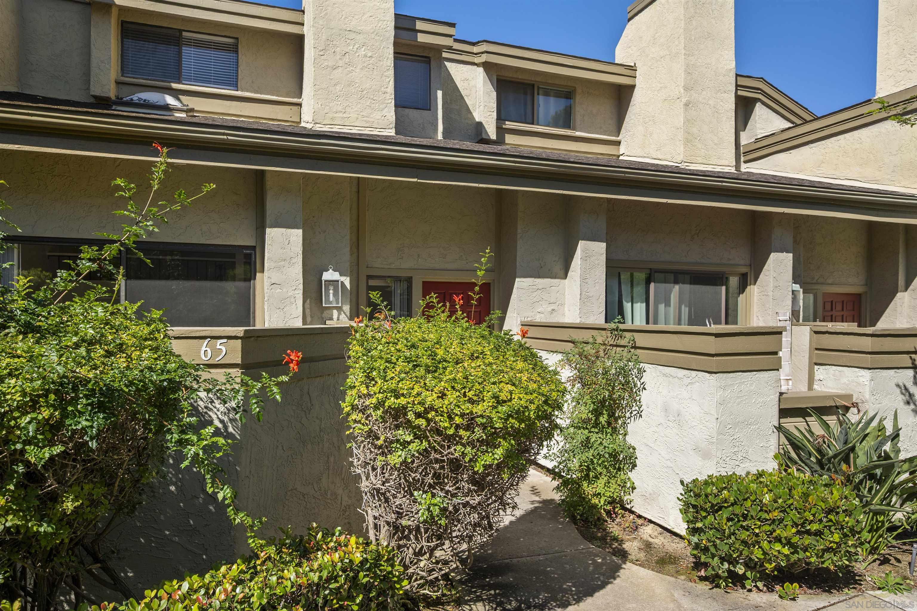 Detail Gallery Image 4 of 51 For 3216  Caminito Eastbluff  65, La Jolla,  CA 92037 - 3 Beds | 2/1 Baths