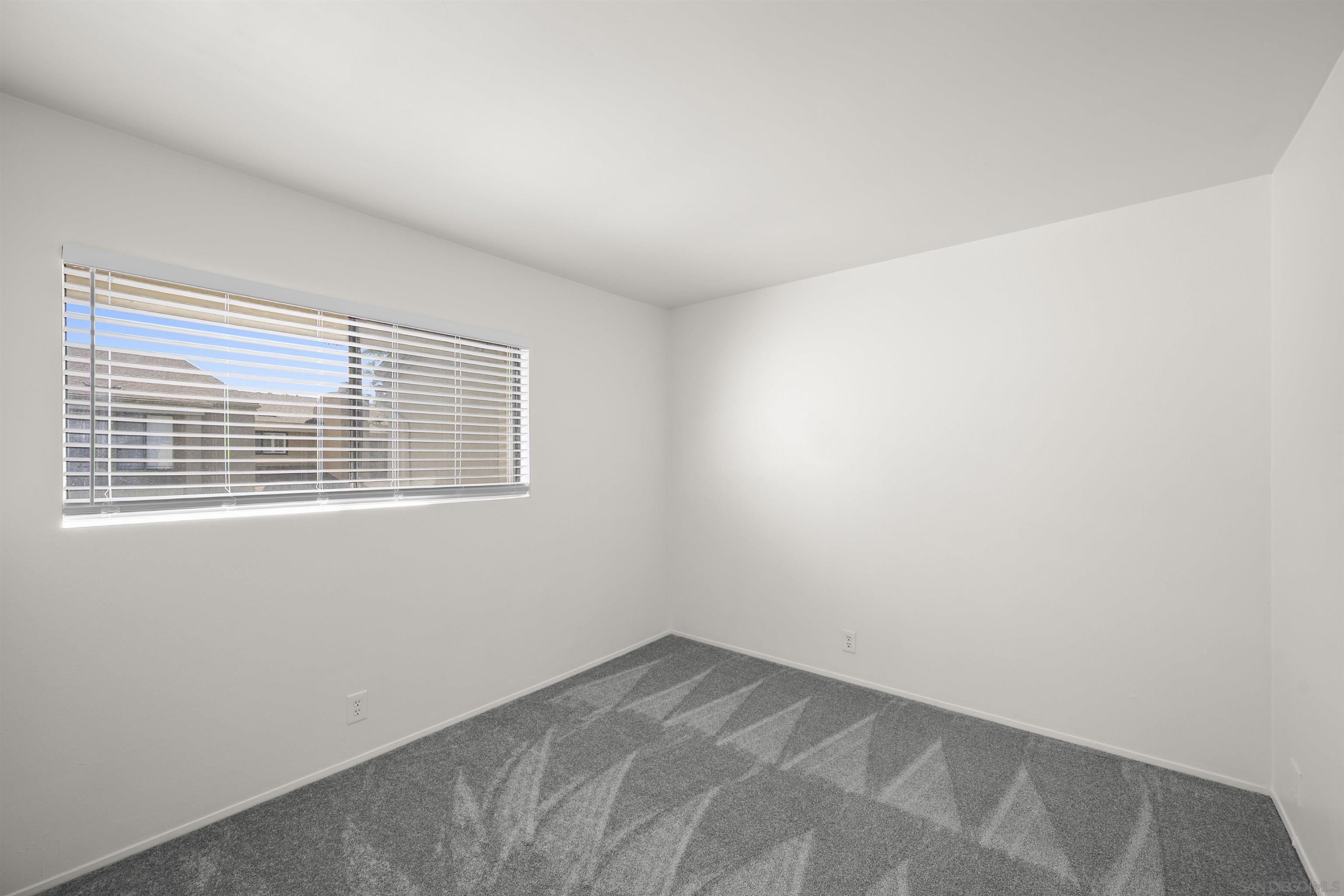 Detail Gallery Image 33 of 51 For 3216  Caminito Eastbluff  65, La Jolla,  CA 92037 - 3 Beds | 2/1 Baths